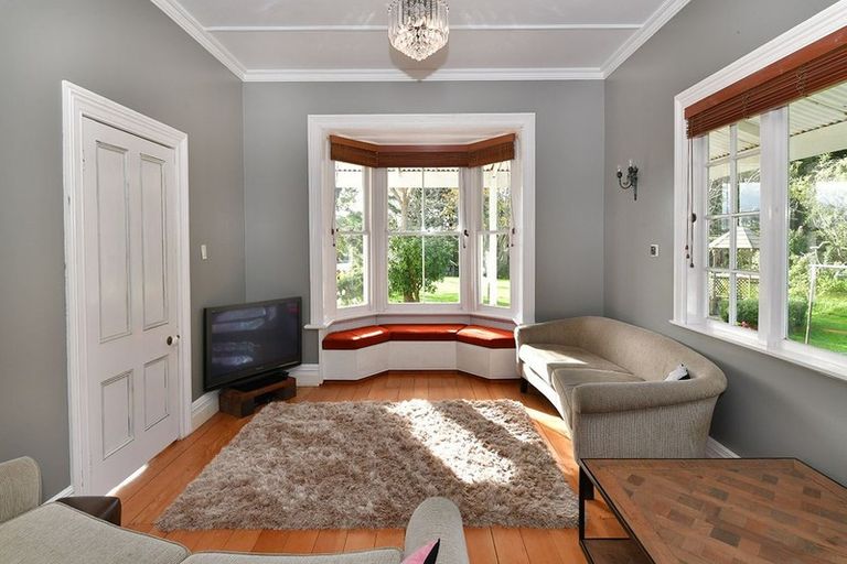 Photo of property in 1 Mill Road, Helensville, 0800