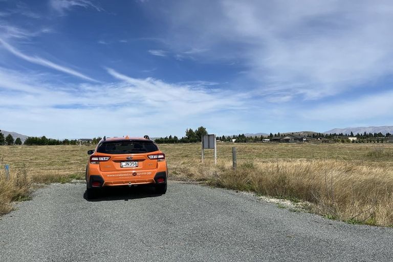 Photo of property in 2 Neuman Road, Twizel, 7901