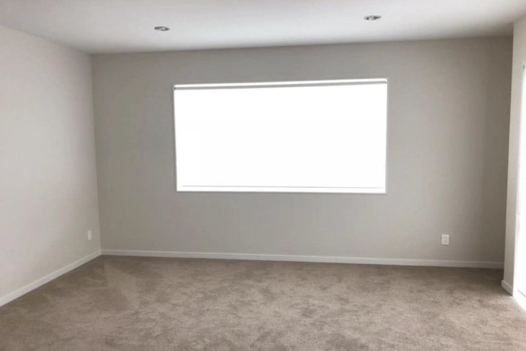 Photo of property in 24 Remuremu Street, Long Bay, Auckland, 0630