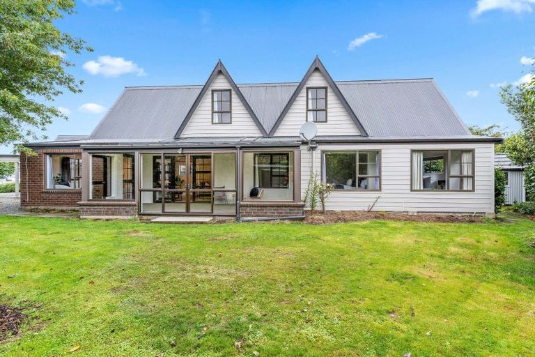 Photo of property in 23 Waterford Drive, Winton, 9720