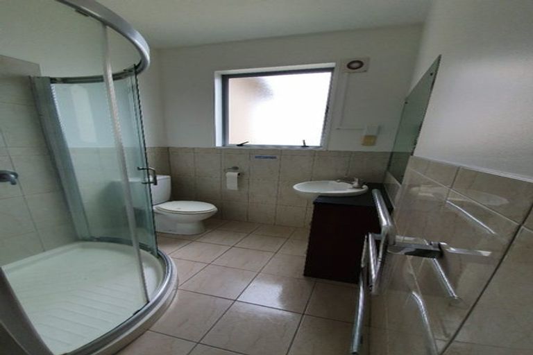 Photo of property in 10 Ballymore Drive, Pinehill, Auckland, 0632