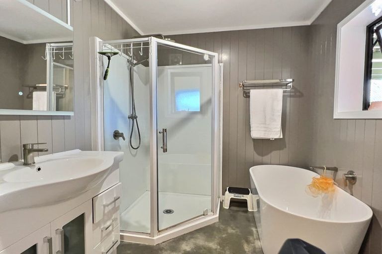 Photo of property in 404 Main North Road, Bay View, Napier, 4104