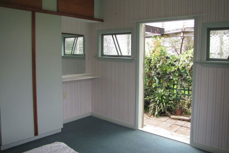 Photo of property in 1 Winchester Street, Levin, 5510