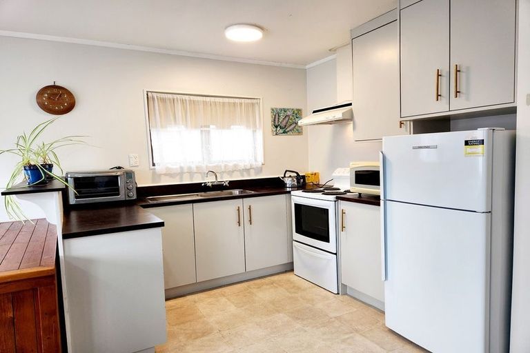 Photo of property in 37a Hukanui Road, Fairfield, Hamilton, 3214