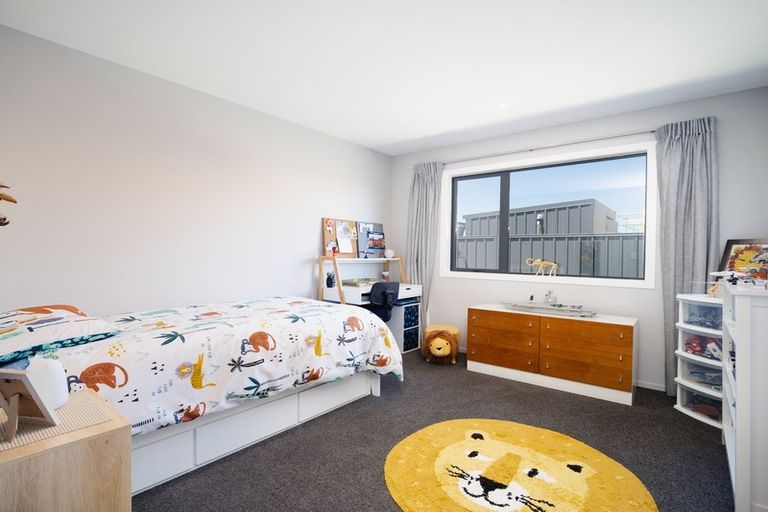 Photo of property in 2 Canal Place, Twizel, 7901