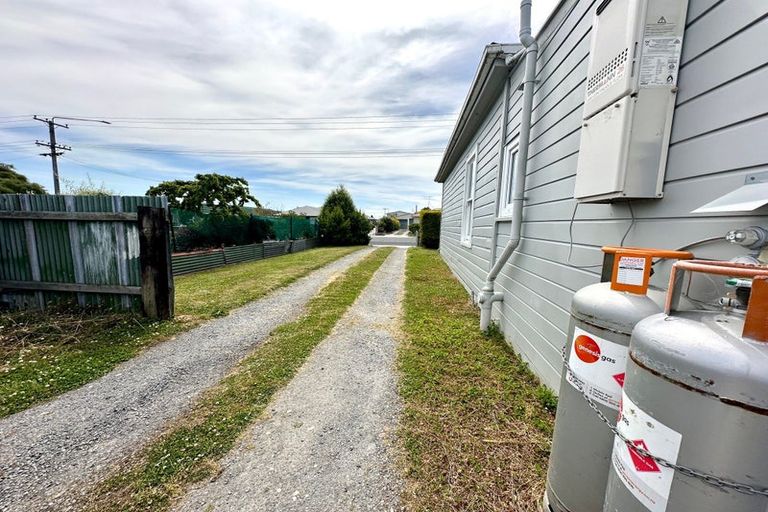 Photo of property in 56 James Street, Balclutha, 9230