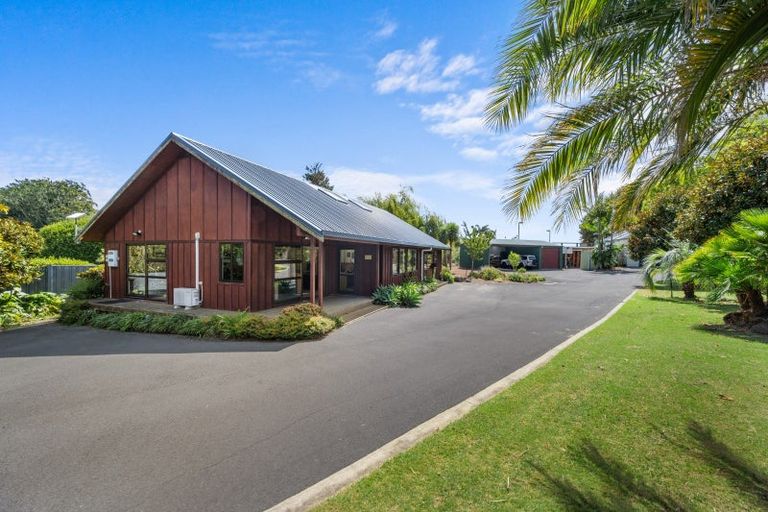 Photo of property in 349 Clifton Road, Whitford, Howick, 2571