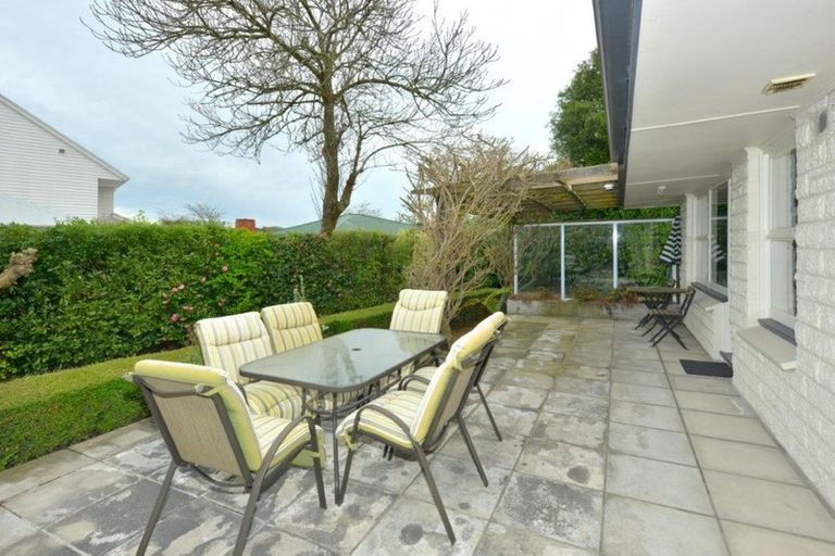 Photo of property in 53 Hanrahan Street, Upper Riccarton, Christchurch, 8041