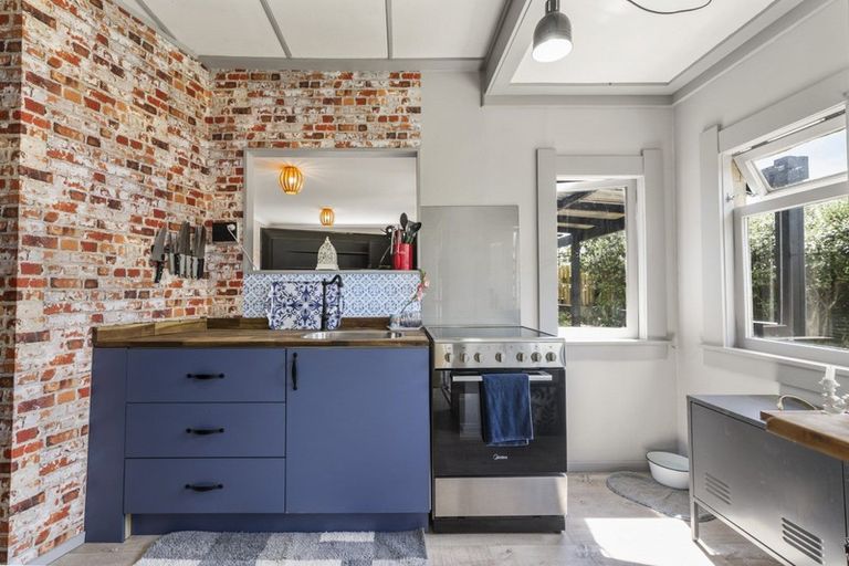 Photo of property in 21 South Road, Mamaku, 3020