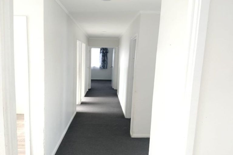 Photo of property in 20 Gambare Place, Wattle Downs, Auckland, 2103