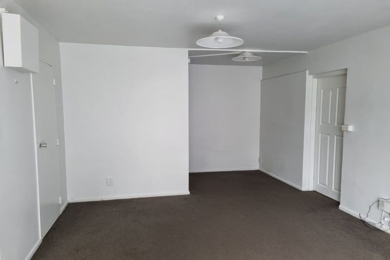 Photo of property in 3/126 Redwood Avenue, Tawa, Wellington, 5028