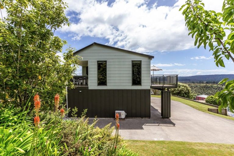 Photo of property in 31 Turangitukua Terrace, Kuratau, Turangi, 3381