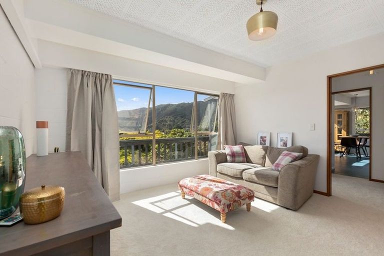Photo of property in 2/55 Waitohu Road, York Bay, Lower Hutt, 5013
