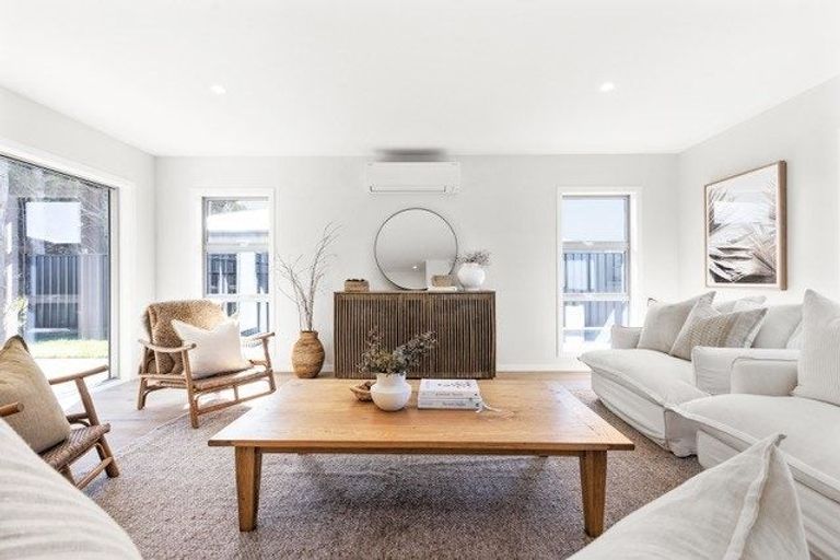 Photo of property in 45 Wai Whatu Street, Meeanee, Napier, 4110