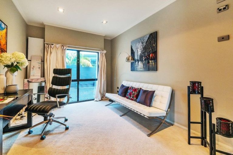 Photo of property in 9 Elias Court, The Gardens, Auckland, 2105
