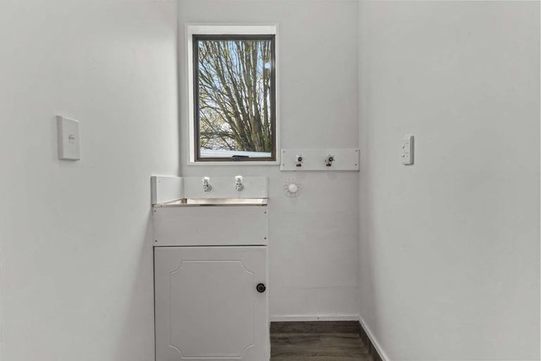 Photo of property in 18b Beech Place, Owhata, Rotorua, 3010