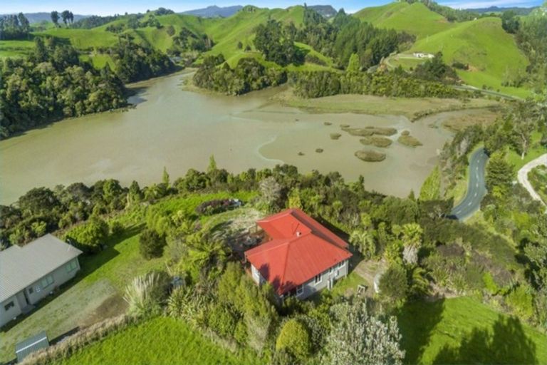 Photo of property in 1207 Harbour Road, Hauturu, Oparau, 3886