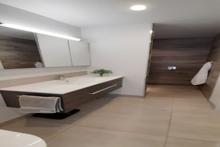 Photo of property in 11 Rotoiti Way, Poraiti, Napier, 4112