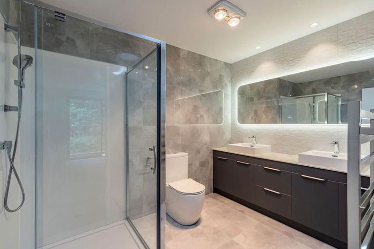 Photo of property in 3/20 Mountain Road, Mount Wellington, Auckland, 1072