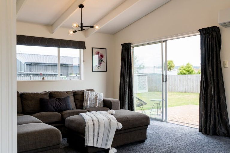 Photo of property in 21 Severn Street, Mosgiel, 9024