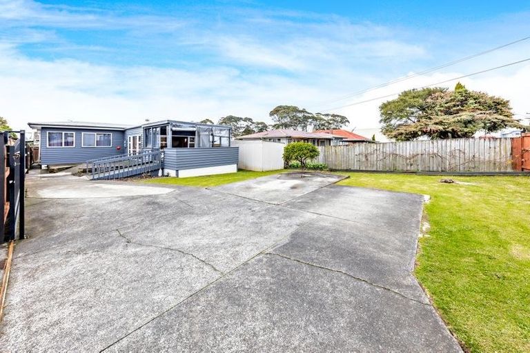 Photo of property in 1/44 Plunket Avenue, Papatoetoe, Auckland, 2104