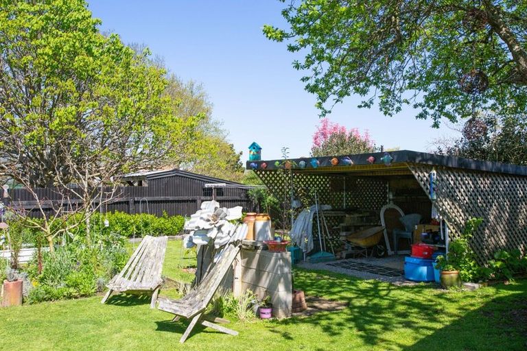 Photo of property in 18 Trafalgar Street, Dannevirke, 4930