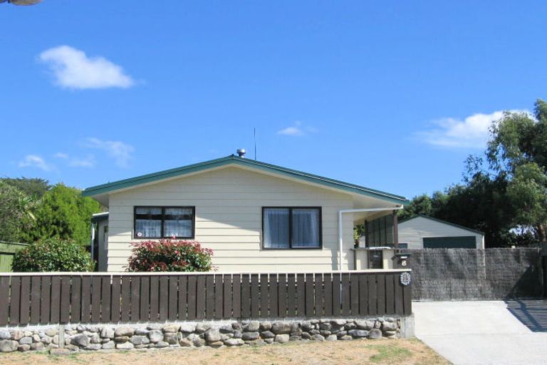 Photo of property in 8 Pearl Grove, Birchville, Upper Hutt, 5018
