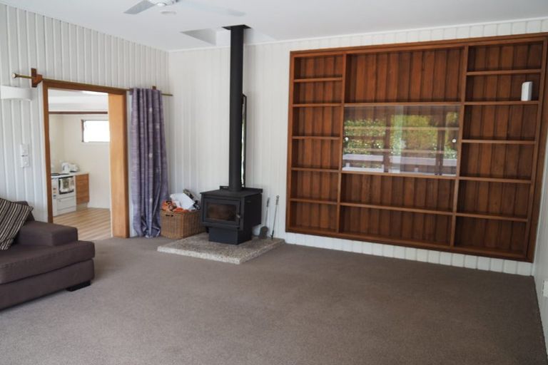 Photo of property in 6 Oxford Road, Lake Rotoma, Rotorua, 3074