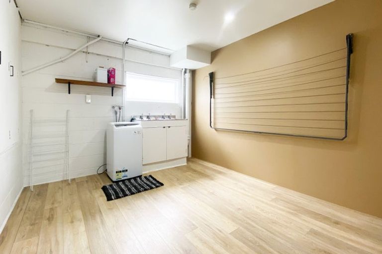 Photo of property in 54 Alma Crescent, Papakura, 2110