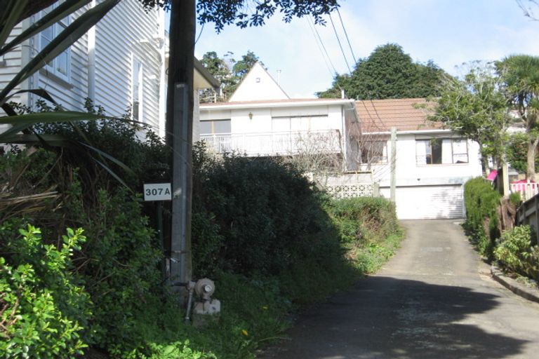 Photo of property in 307 Karori Road, Karori, Wellington, 6012
