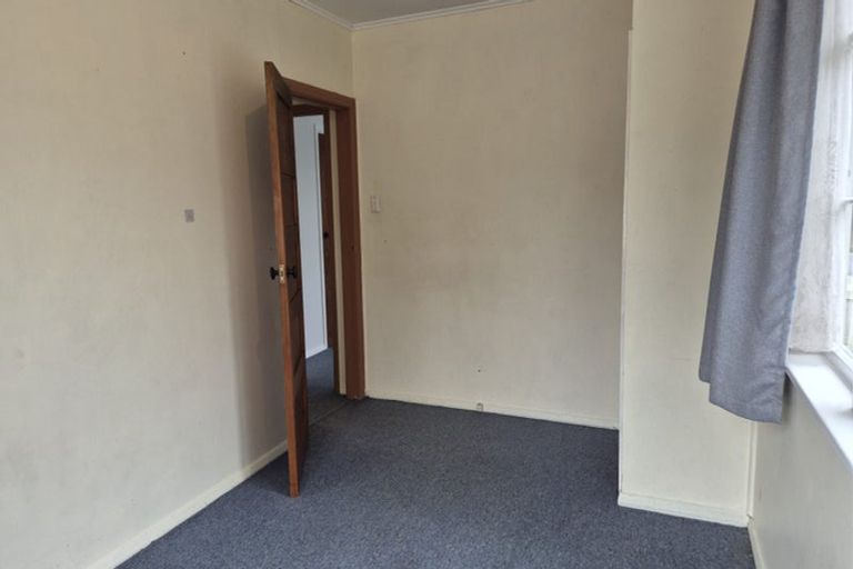 Photo of property in 1159 High Street, Taita, Lower Hutt, 5011