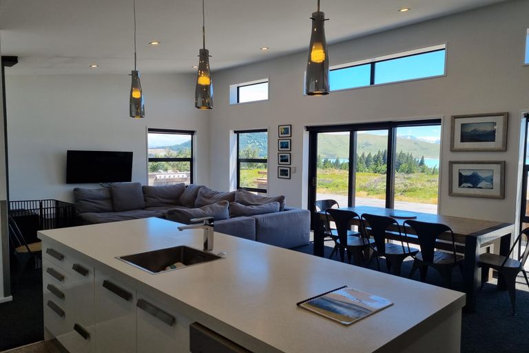 Photo of property in 24 Mistake Drive, Lake Tekapo, 7999