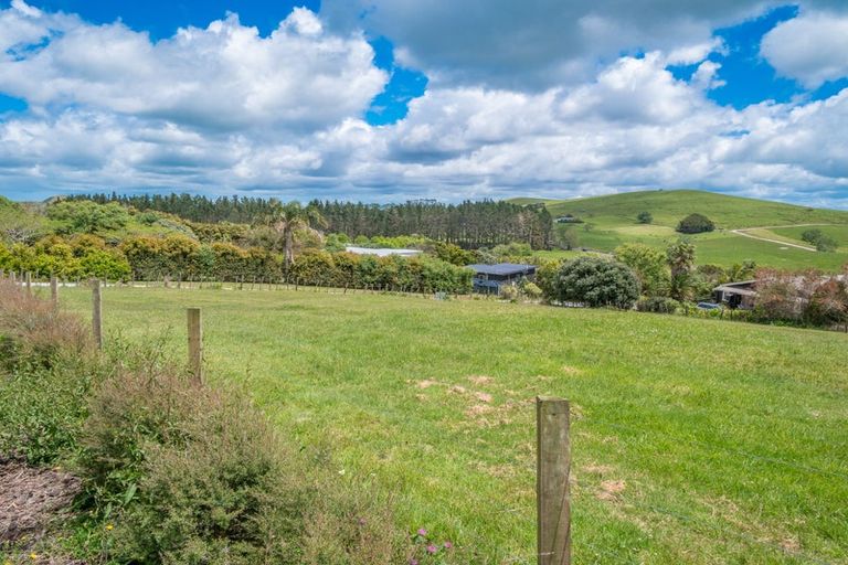 Photo of property in 12a Taipa View Road, Taipa, 0483