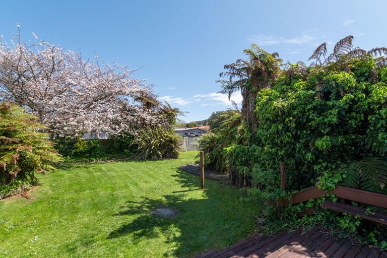 Photo of property in 12 Roosevelt Road, Western Heights, Rotorua, 3015
