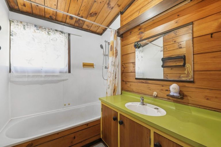 Photo of property in 5 Beryl Place, Pukehangi, Rotorua, 3015