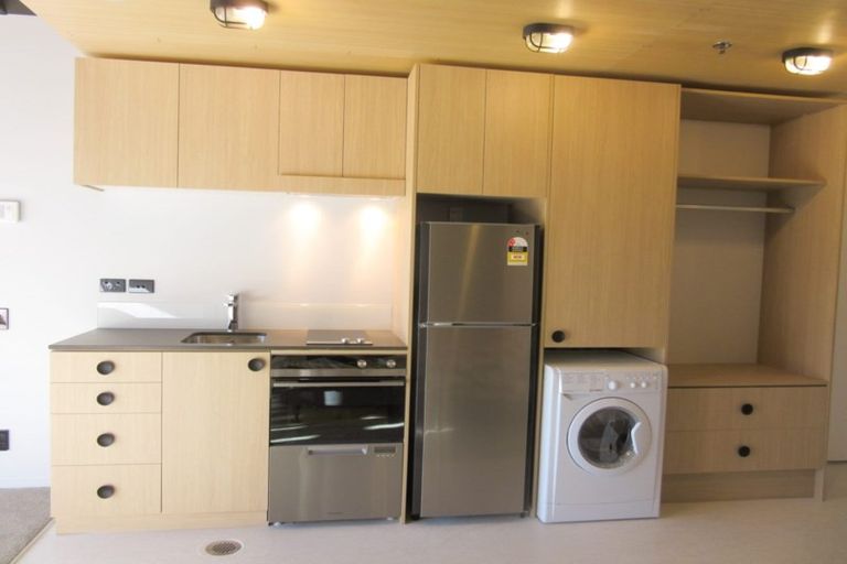 Photo of property in Vedado Apartments, 308/41 Hopper Street, Mount Cook, Wellington, 6011