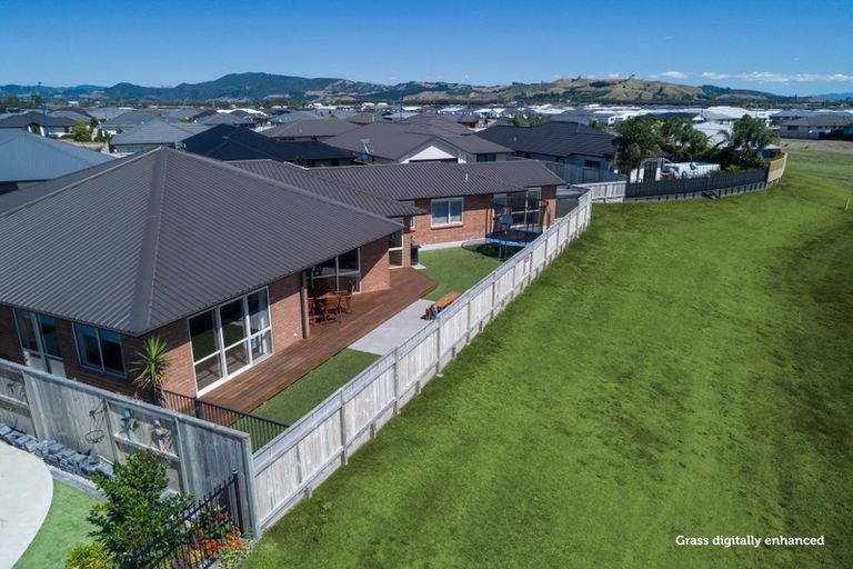 Photo of property in 20 Fuller Street, Papamoa Beach, Papamoa, 3118