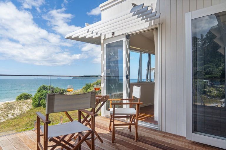 Photo of property in 92 Ocean Beach Road, Tairua, 3508