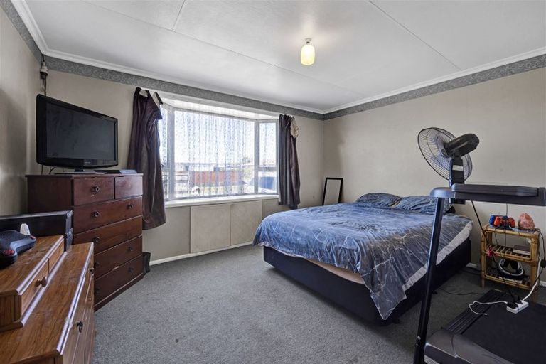 Photo of property in 2 Sole Avenue, Bell Block, New Plymouth, 4312