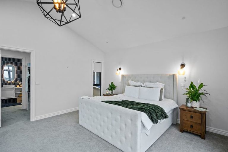 Photo of property in 9 Fisk Road, Pukekohe, 2120