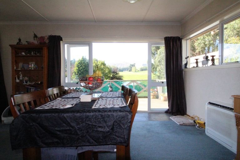 Photo of property in 210 Flora Road, Lumsden, 9730