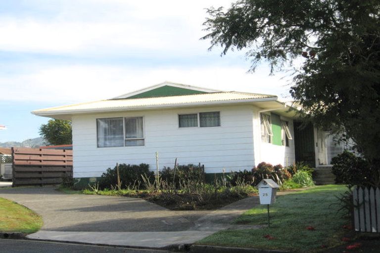 Photo of property in 25 Te Anau Place, Tikipunga, Whangarei, 0112