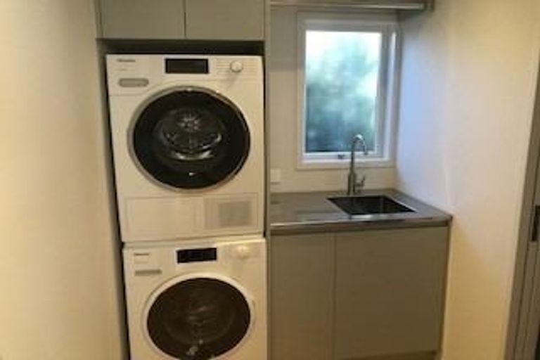 Photo of property in 1/1 Tui Street, Devonport, Auckland, 0624