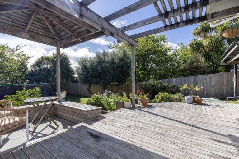 Photo of property in 12 Tui Road, Raumati Beach, Paraparaumu, 5032