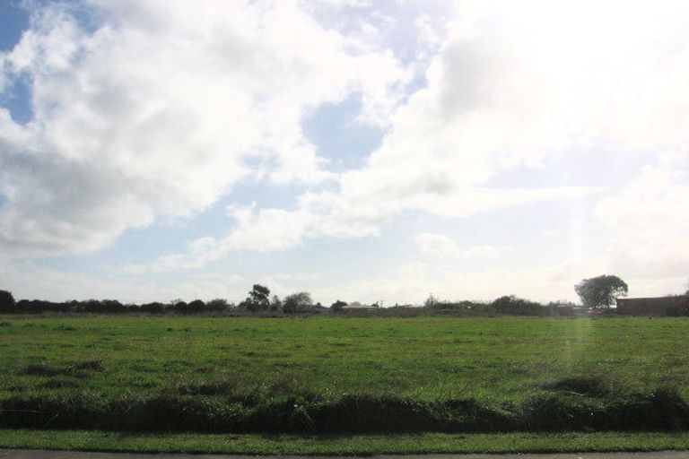 Photo of property in 233 Tremaine Avenue, Highbury, Palmerston North, 4412