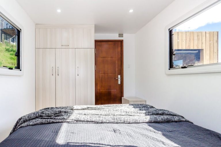 Photo of property in 22 Flaxmere Street, Waikanae Beach, Waikanae, 5036