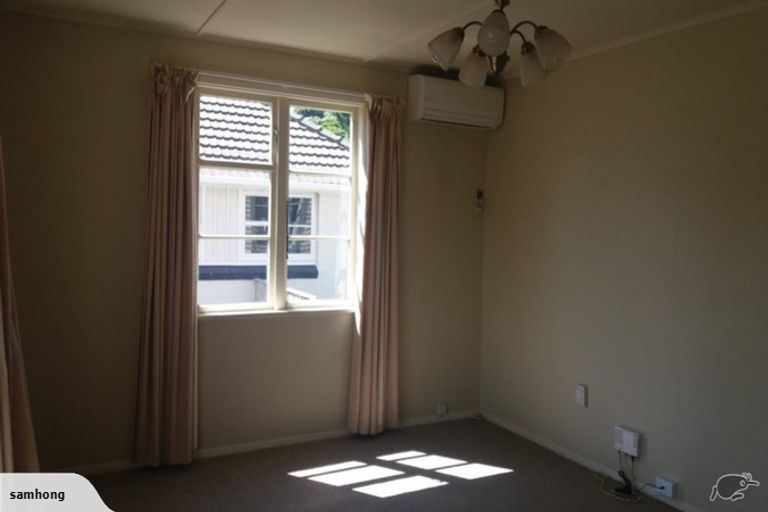 Photo of property in 196 Waddington Drive, Naenae, Lower Hutt, 5011