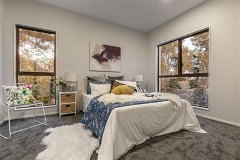 Photo of property in 185a Browns Bay Road, Browns Bay, Auckland, 0630