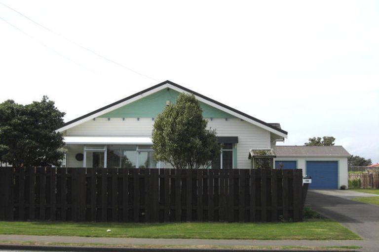 Photo of property in 14 Polson Street, Castlecliff, Whanganui, 4501