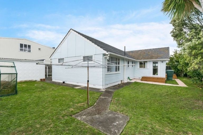 Photo of property in 8a Byron Street, Miramar, Wellington, 6022